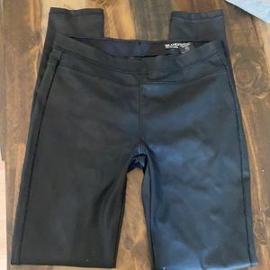 BLANKNYC pull on faux leather legging